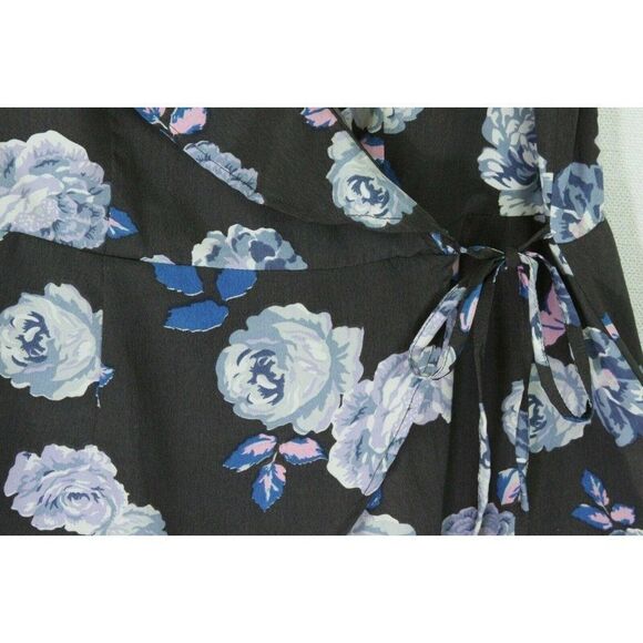 Japna Floral Wrap Top - Picture 4 of 6